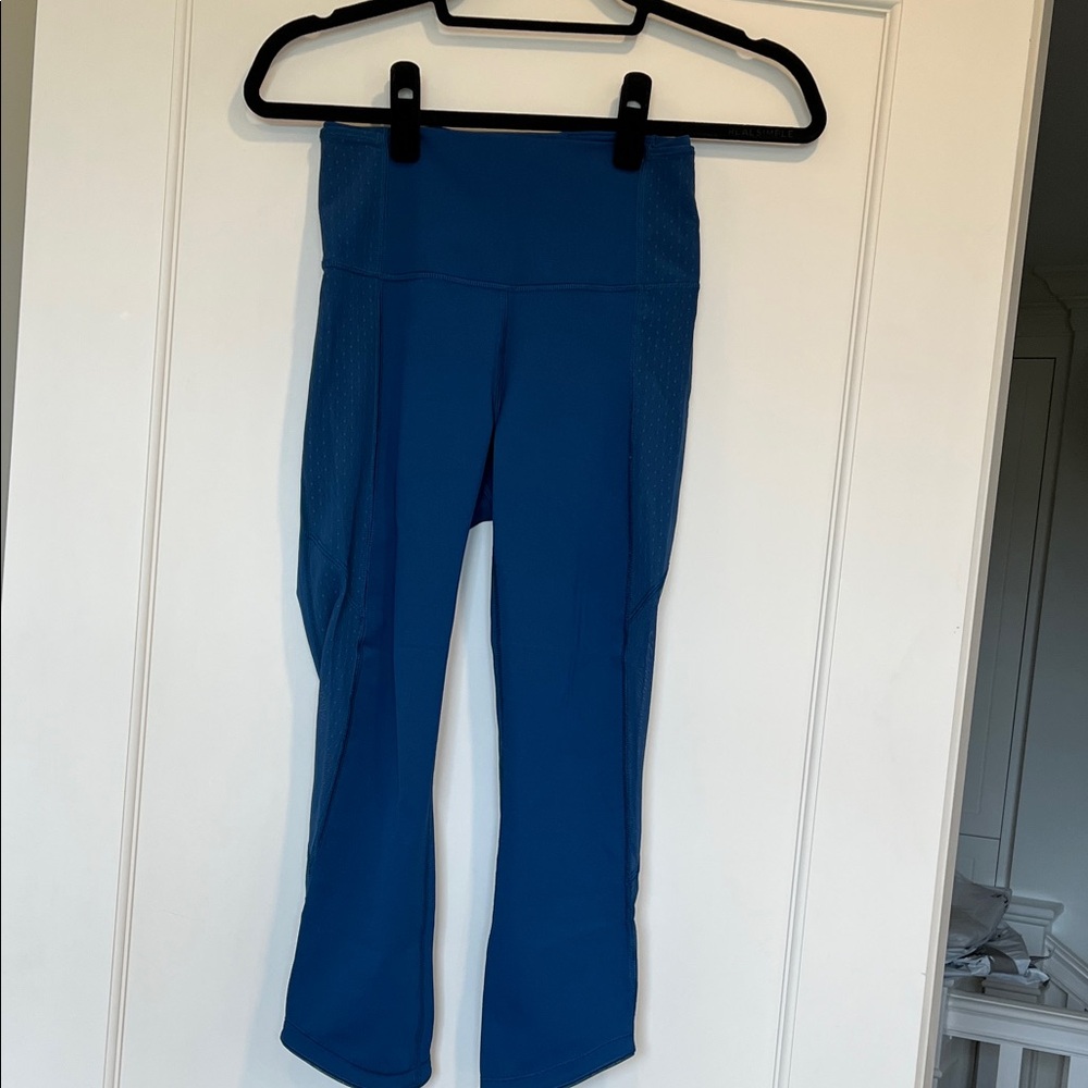 NWOT lululemon athletica Blue leggings
